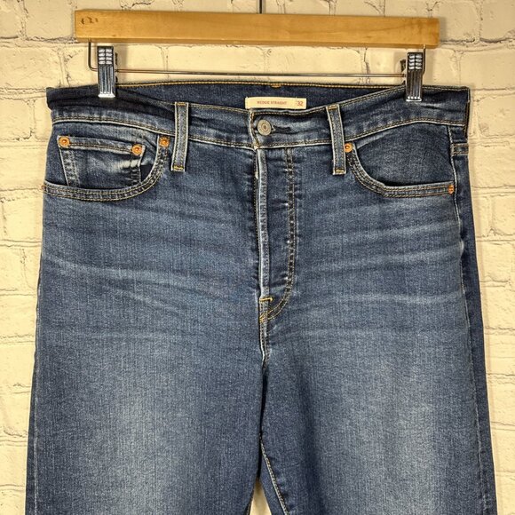 Levis Jeans Womens 32 Blue Wedgie Straight Button Fly High Rise Medium Wash - Picture 2 of 14